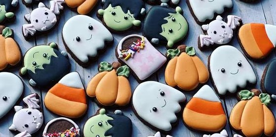 Family Halloween Cookie Decorating