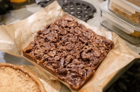 Pecan Pie Brownies1.jpg