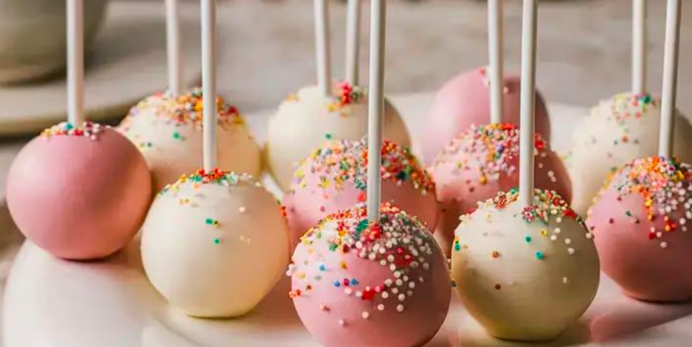 Family Cake Pops