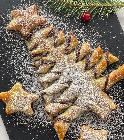 Viral Nutella Christmas Tree