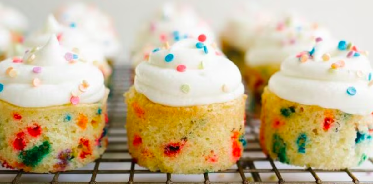 Kids Camp: Mini Funfetti Cakes