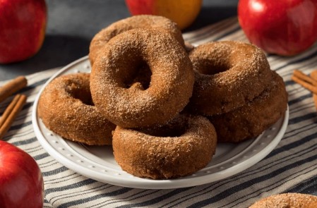 apple cider donut2.jpg