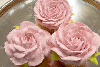 Buttercream Flower Cupcakes