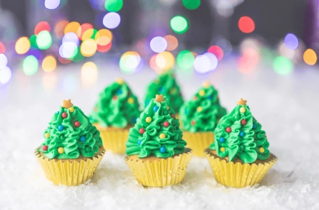 holiday cupcake4.jpg