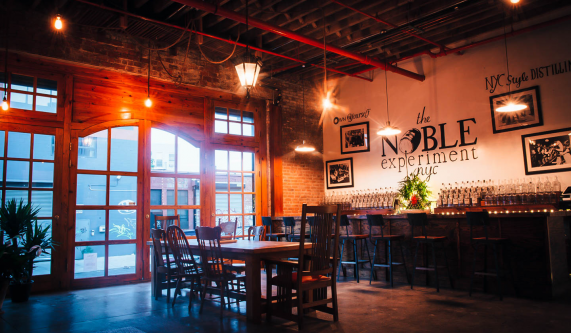 Distiller-Hosted Tour