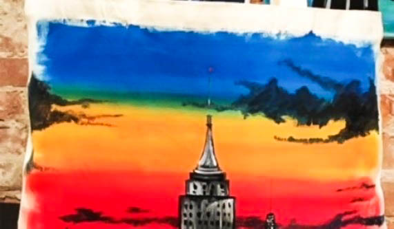 Paint and Sip: Empire State of Tote