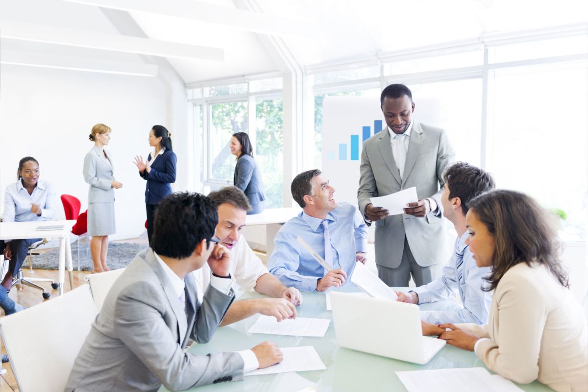 For B2B Companies Only! Linkedin & Sales Navigator Training
