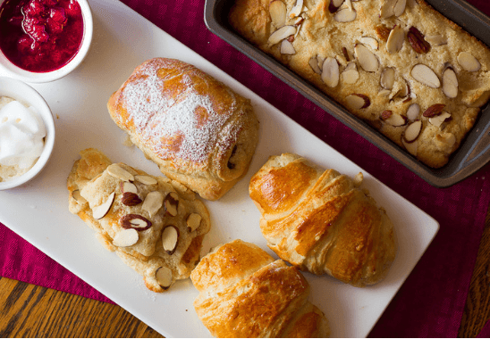 Flaky Croissants and Pain au Chocolat2.pngimgE