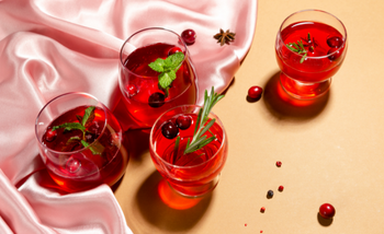 Mixology 101: Holiday Cocktails