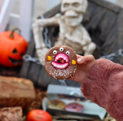 Spooky Sweets: Handmade Halloween Donutsnuts