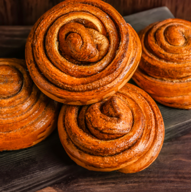Scandi Baking: Cinnamon Rolls & Cardamom Buns