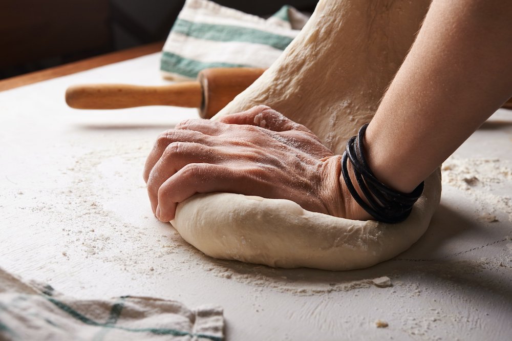 For the Love of Dough: : Calzones, Garlic Knots & Zeppole