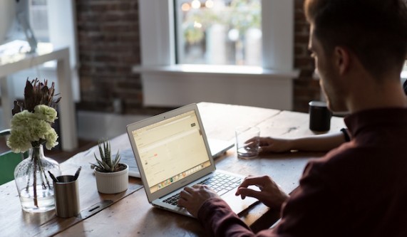 The New Storytelling: Social Media