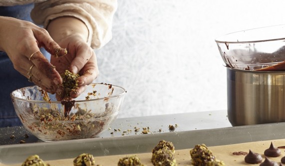 Vegan & Gluten-free Cakes 101