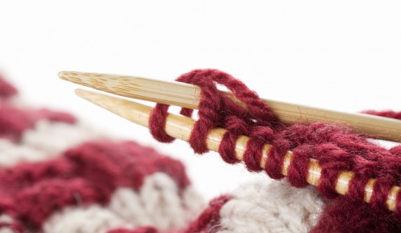 Absolute Beginning Knitting [Class in NYC] The Yarn Company CourseHorse