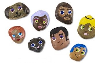 MAKE: Mom a Painted Rock Family