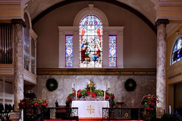St. Johns: “Church of the Presidents” – at Holiday Time