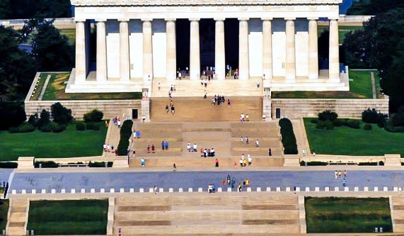 Monuments and Memorials: Travel Photography