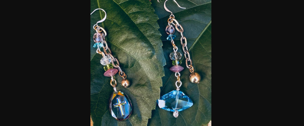 Hop Into Spring Earrings