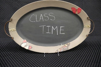 Metal Oval Message Wall Hanging Tray