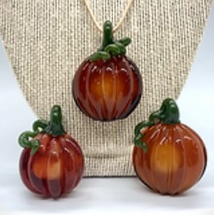 Pumpkin Pendant (Flameworking)