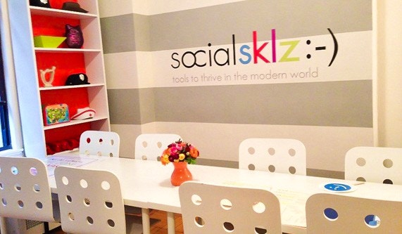 socialsklz:-)