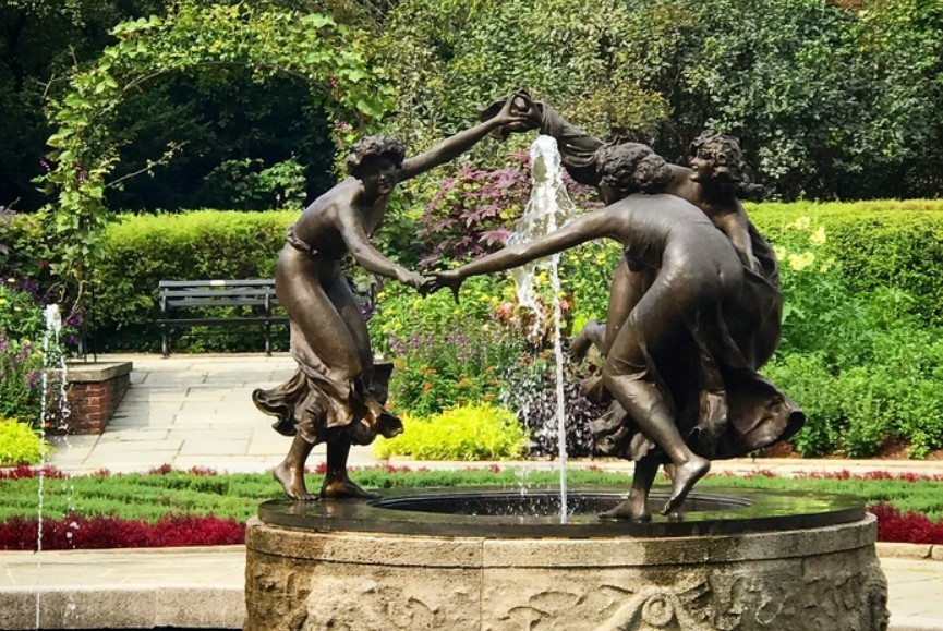 Smartphone Only Walk About: Conservatory Garden, Central Park