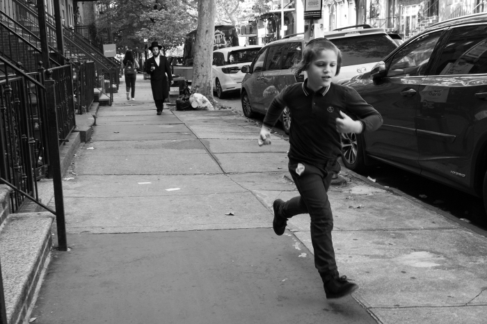Walk About: Williamsburg Hassidic Neighborhood