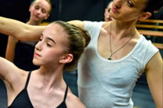 Junior Ballet I/II (Ages 9-12)