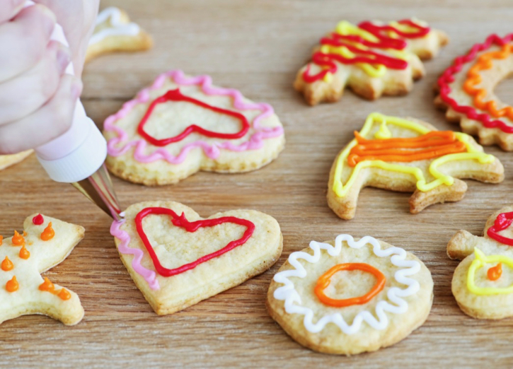 Cookie Decorating Camp (Ages 9-13)