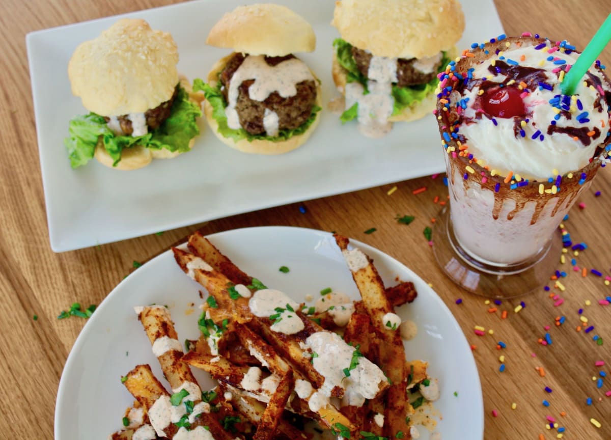 Family Cooking: Sliders & Shakes (Ages 6+)