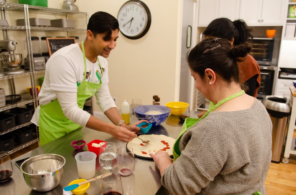 handmade pizza2.jpg