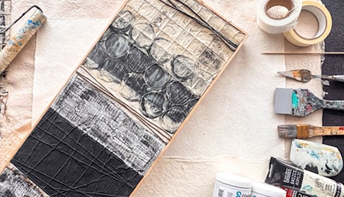 Textured Art Totems Workshop