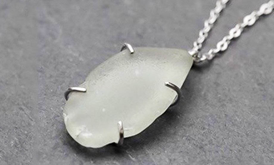 Easy Prong-Set Pendant or Earrings