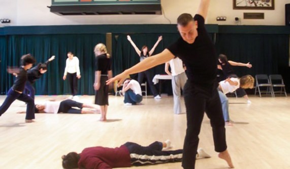 Modern Dance (Intermediate)