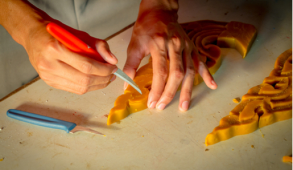 Introduction to the Arts: Intro Wax Carving