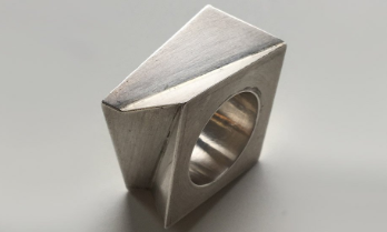 Cold Connected Constructions with Alternative Materials