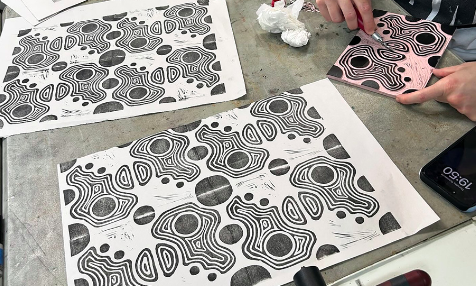 Pattern Printing on Textiles with Linoleum Blocks