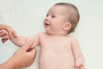 Baby Massage (Ages 2-5 Months)