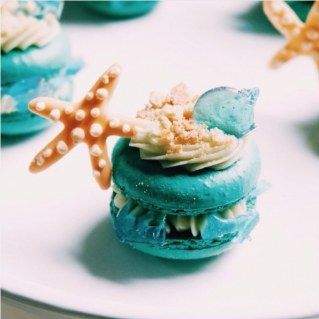 Teen and Tween Learn to Make Macaron