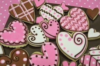 Valentines Day Cookies Piping Stenciling and Fun