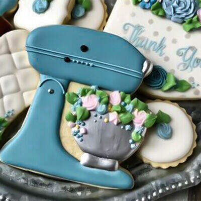 Love Mom Royal Icing Cookie