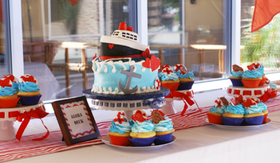 Teen and Tween: Baking and Decorating Macarons