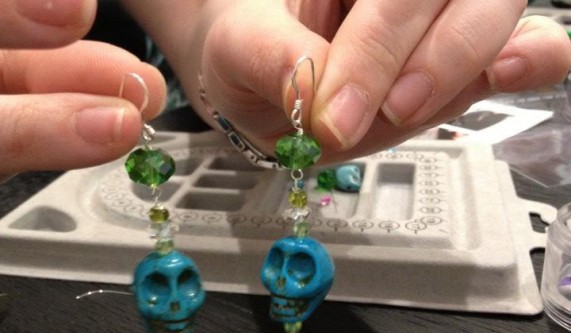 1 Hour Beginner Earrings Design
