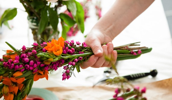 Design Your Own Seasonal Flower Arrangement