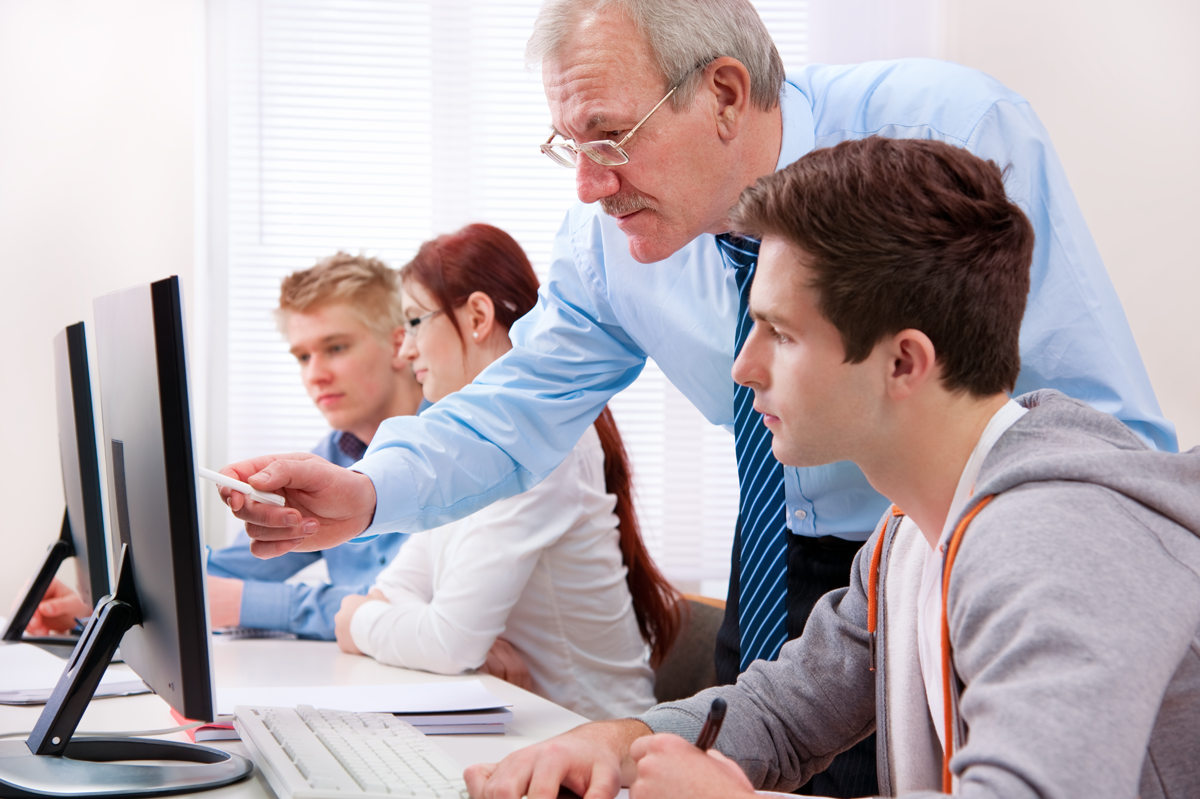 Administering a SQL Database Infrastructure